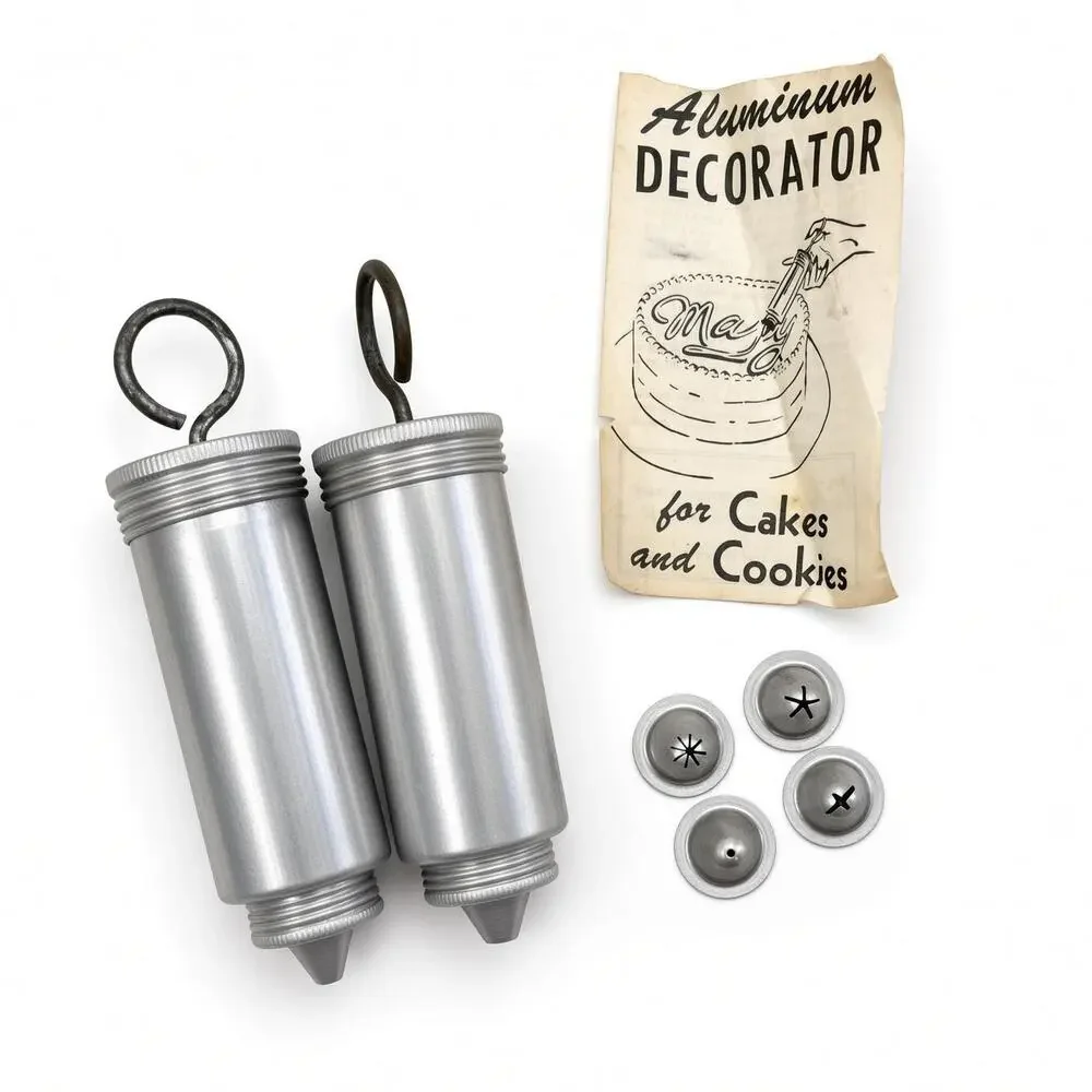 Vintage Aluminum Cake Decorator Set, 4 Icing Tips, Retro Baking Tool (1940s)
